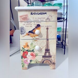 Bird Kingdom Eiffel Tower Jewelry Box